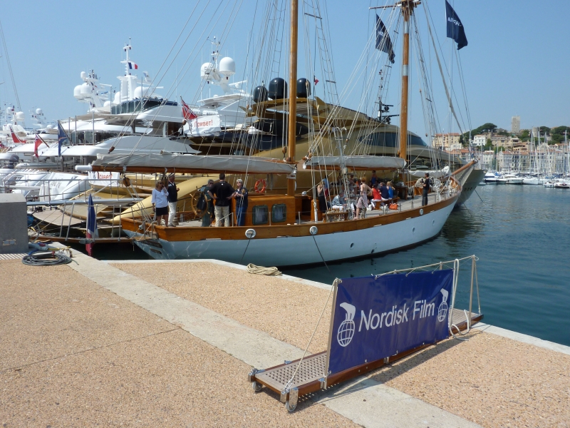 Image 1000000000000E4000000AB04E0488F9.jpg